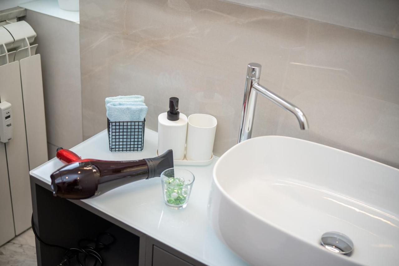 Colosseo Luxe Apartment In The Center Of רומא מראה חיצוני תמונה