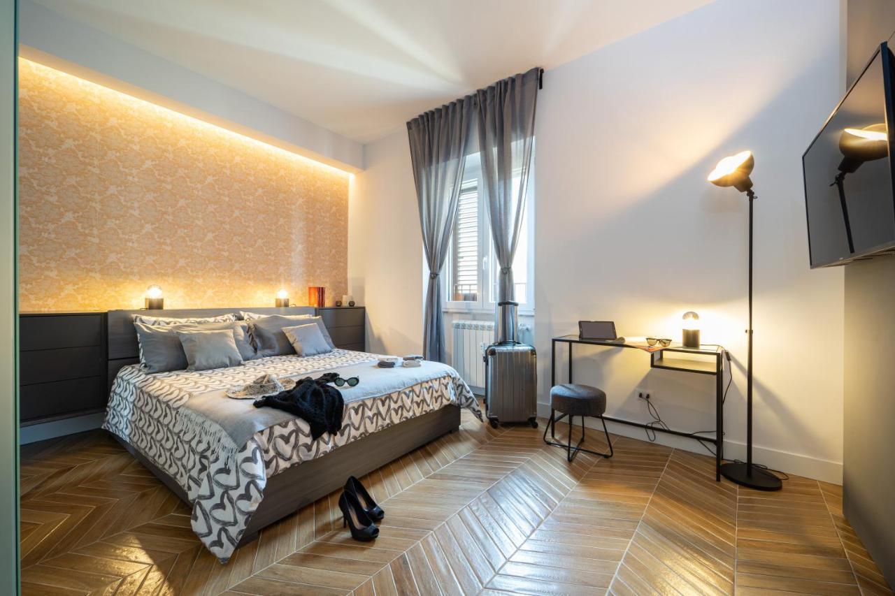 Colosseo Luxe Apartment In The Center Of רומא מראה חיצוני תמונה